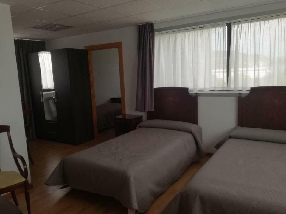 Pension La Espiga Pampeluna Zewnętrze zdjęcie